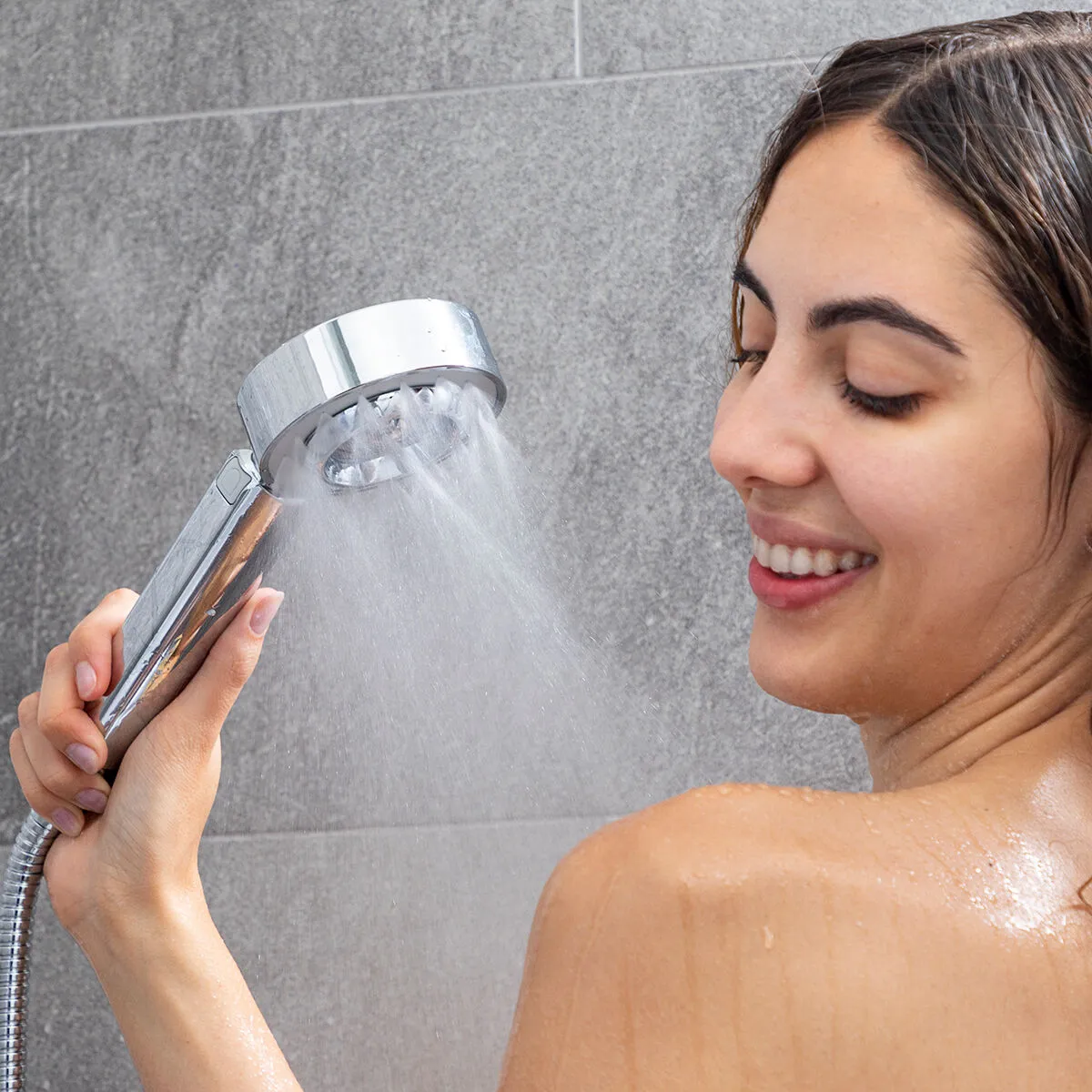 3-in-1 Double Shower Head with Dispenser Xawara