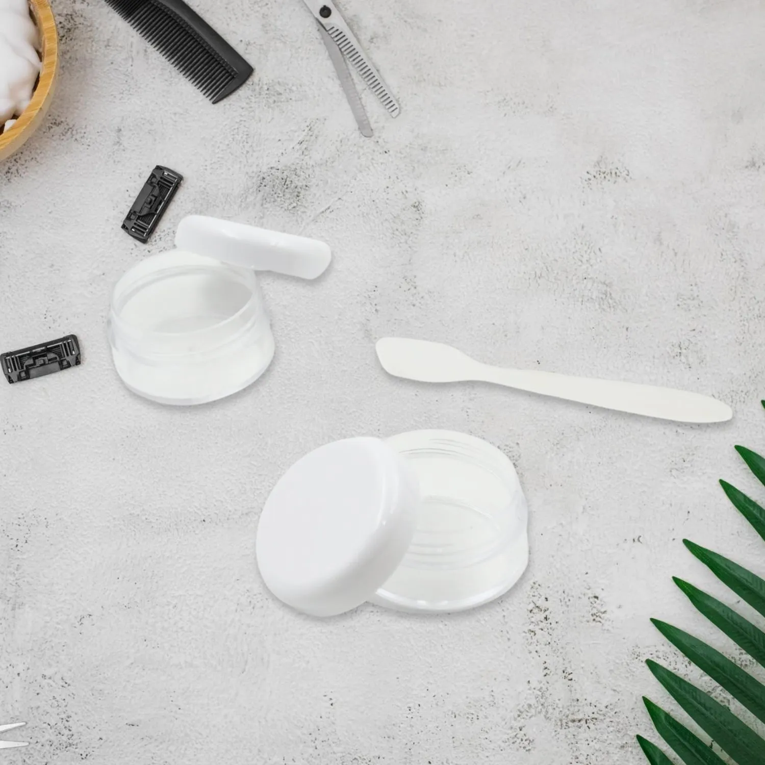 Multi purpose Travel Skincare Containers Toiletry Containers Set Travel Empty Bottles Makeup Containers Makeup Liquid Containers Portable Cosmetic Bottle, Spatula Travel Containers (5 Pcs Set)